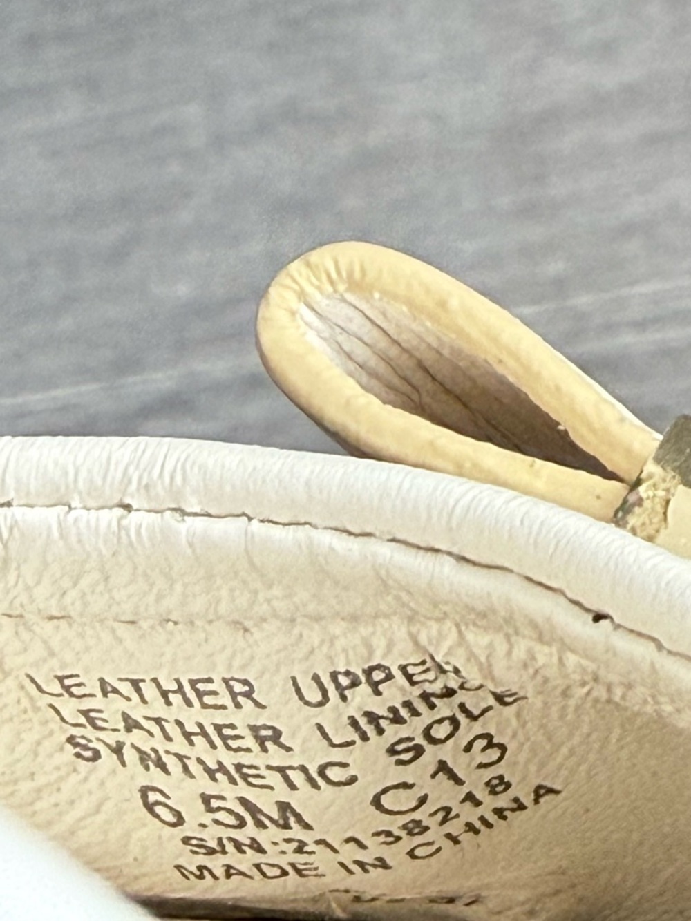 Tory Burch Shoes Sally Two Tone Leather Wedge Pumps Navy Ivory 6.5 / 36.5 Preppy - Picture 14 of 16